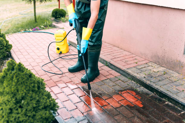 Playground Equipment Cleaning in Plymouth, MI